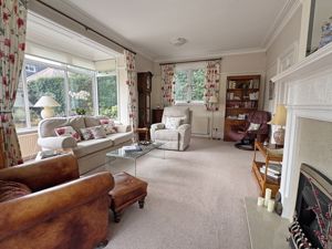 Photo 6- click for photo gallery